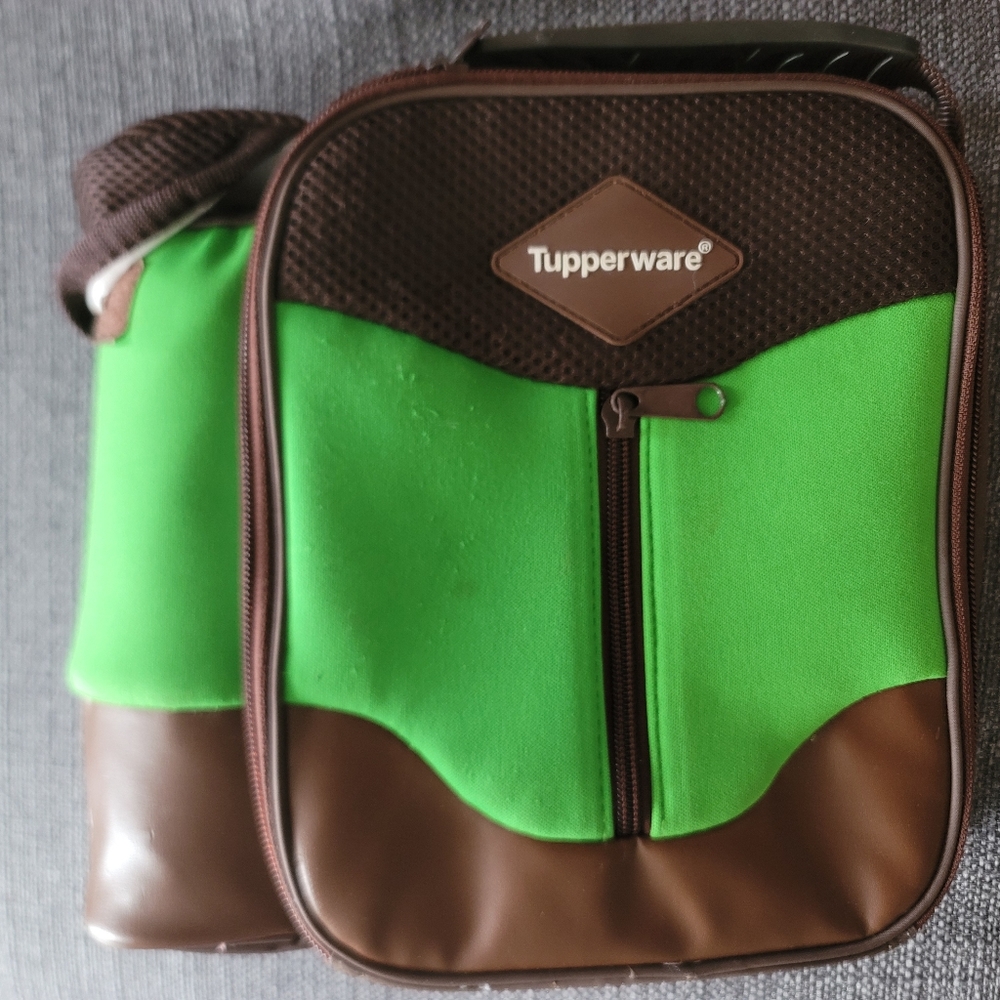 Green and Brown Tupperware Lunchbox with Bottle